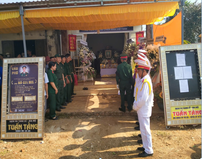 Hình ảnh tổ chức tang lễ Cưm gar